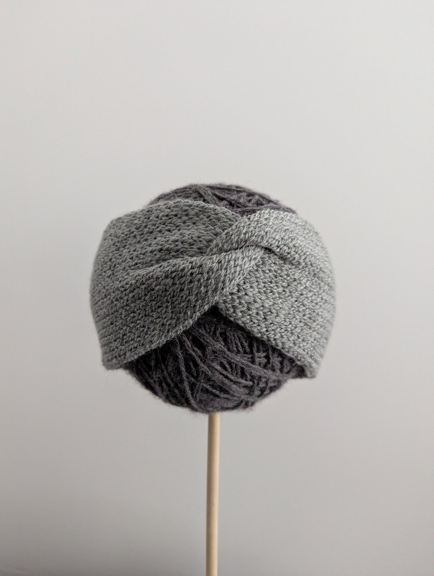 Solid Colour Centre Pull Headbands